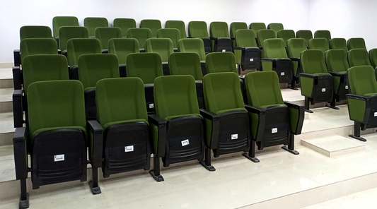 Smart Seating Solutions: Modern Trends in Institutional Chairs and How to Choose Them