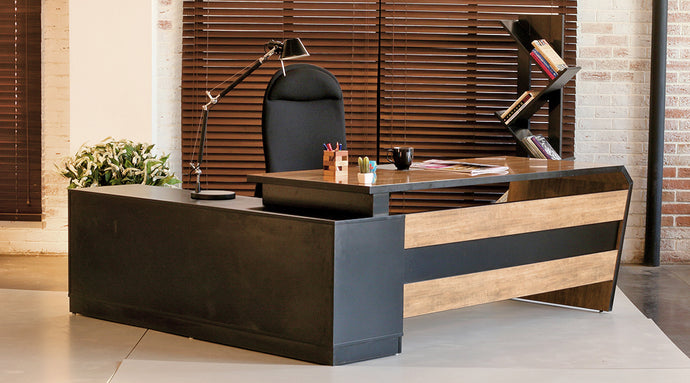 Setting the Tone: Manager Desks That Define Leadership