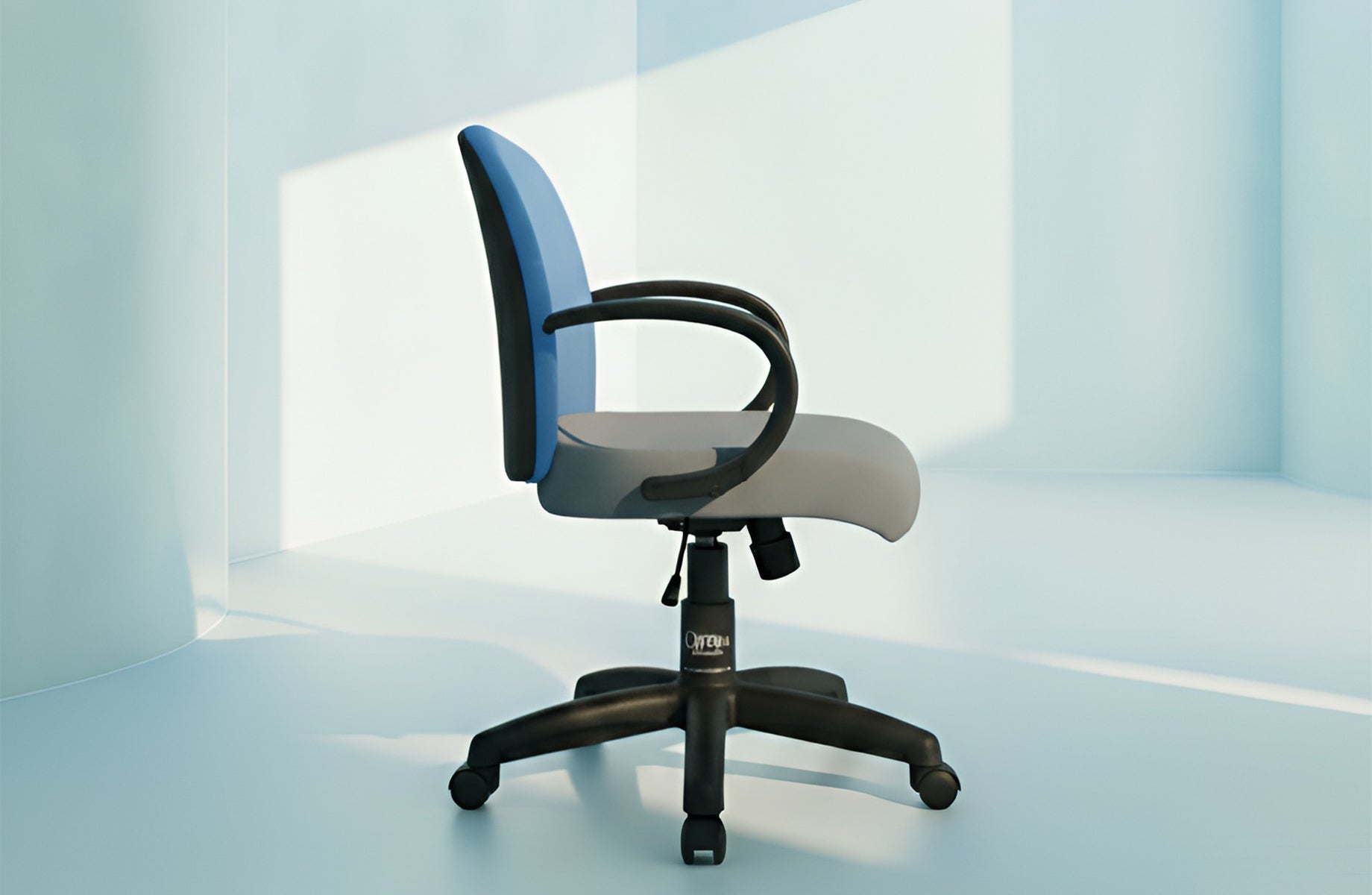 Master Aura Low Back Chair