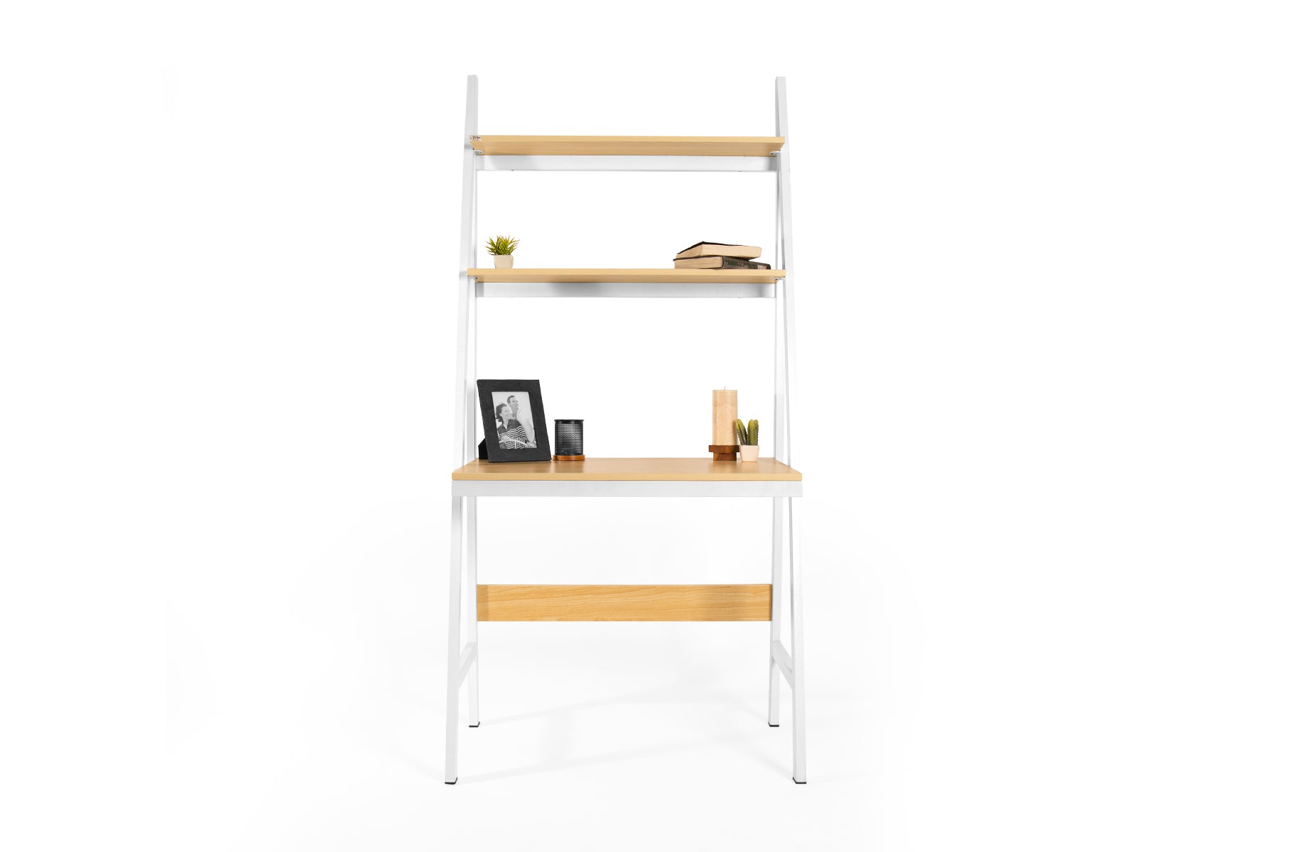 Claire Manager Table